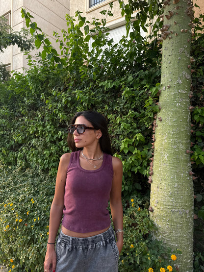Washed burgundy tank top